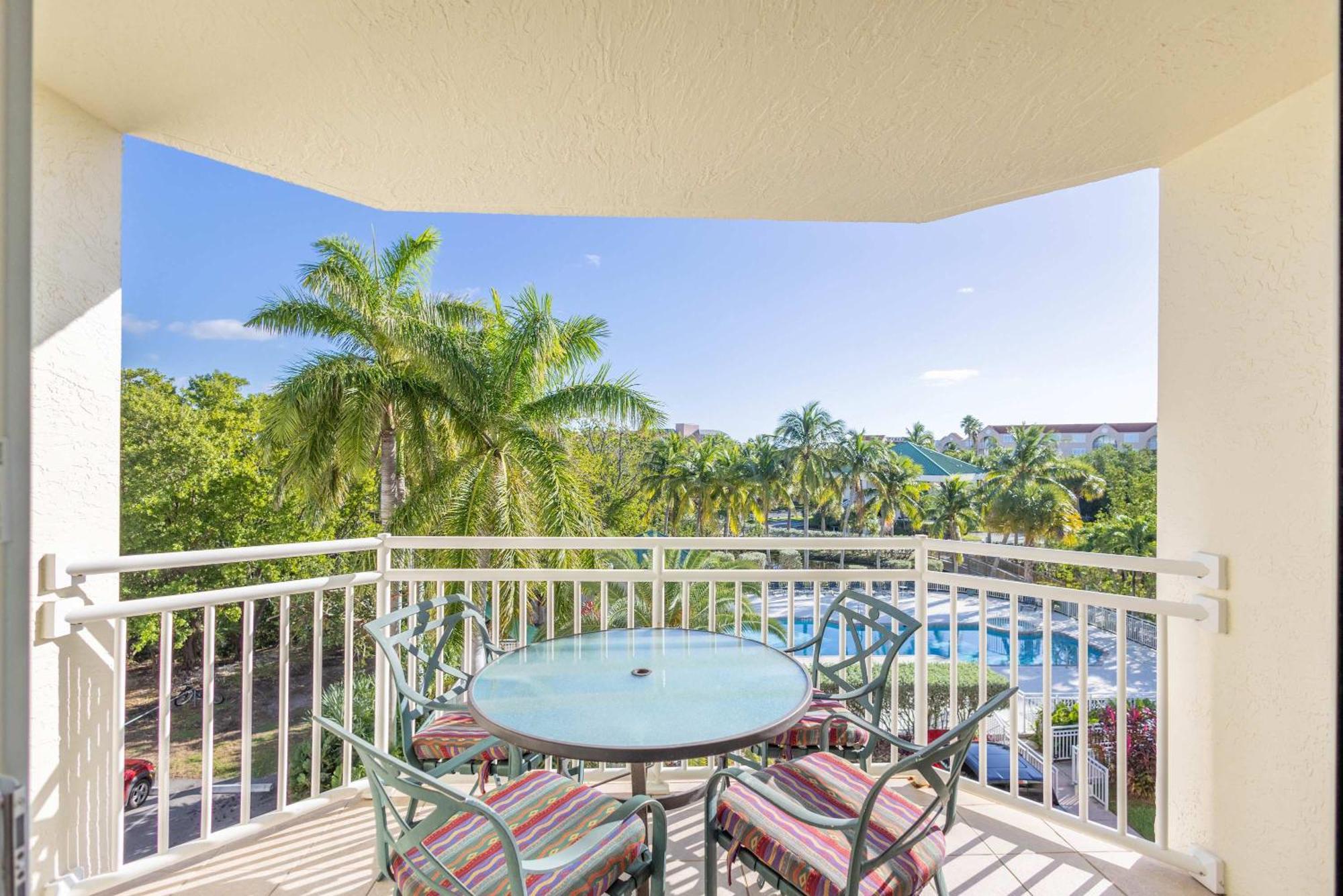 キーウェスト The Exuma Cay -Pool View & Parkingヴィラ エクステリア 写真